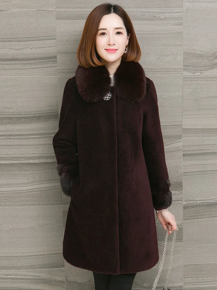 Женское зимнее пальто из натурального меха шерстяное овечьей шерсти с