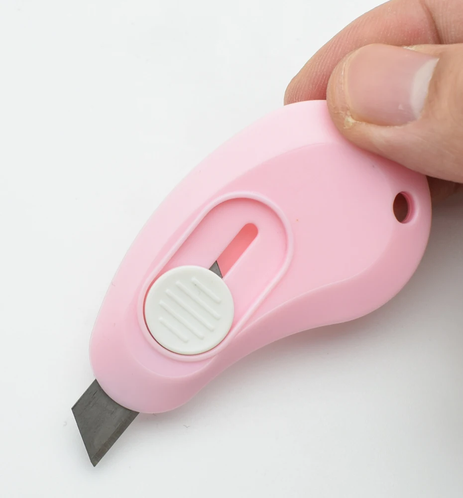 Маленький универсальный нож карамельных цветов офисные канцелярские