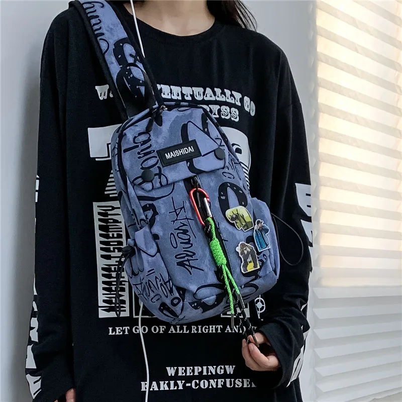 

Нейлоновая нагрудная сумка с принтом граффити, Многофункциональный мессенджер в стиле ретро и колледжа, Спортивная Сумочка через плечо