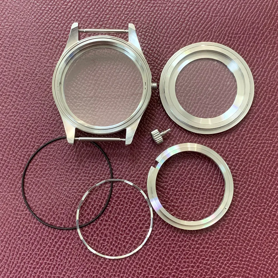 Часы с сапфировым стеклом японским часовым механизмом NH35 диаметром 40 мм чехол из