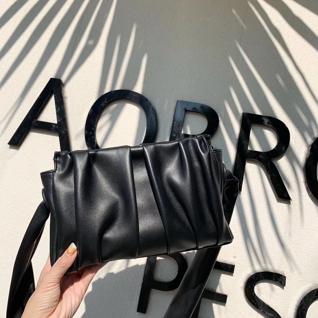 

Small pyo leisure clouds fold soft cotton slung shoulder handbag bow messenger bag