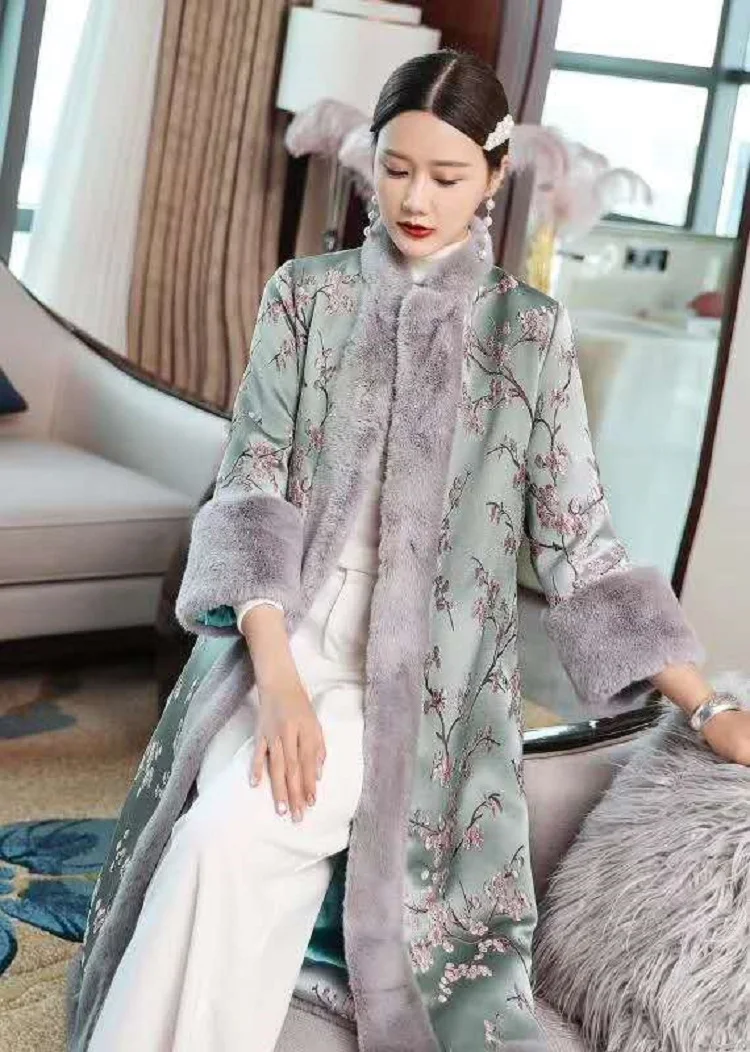 

Top Quality Brand Women's Parka 2020 Winter Warm Long Coat Female Vintage Jacquard Print Rabbit Fur Patchwork Blue Parka Outwear