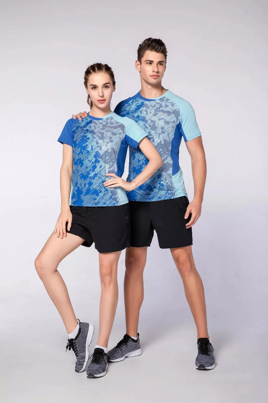 

Высококачественная футболка для бадминтона унисекс на заказ, спортивная одежда, футболка для бадминтона, Быстросохнущий мужской костюм дл...