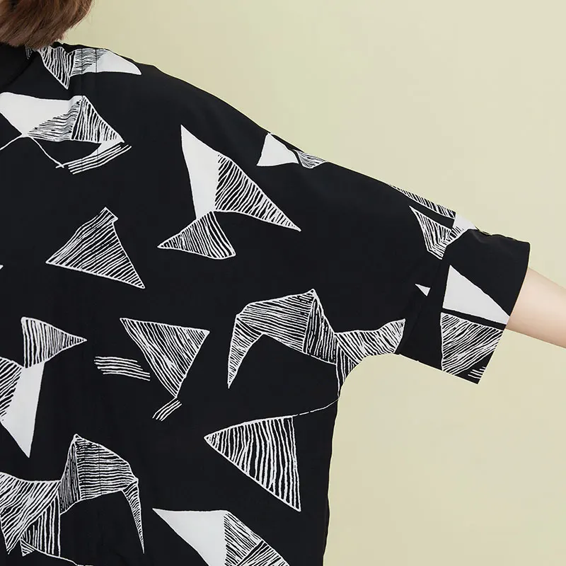 

Women Polka Dot Retro Blouse 2020 Summer New Geometric Print Shirt Vogue Batwing Long Cardigan Plus Size Cotton Button Blouses