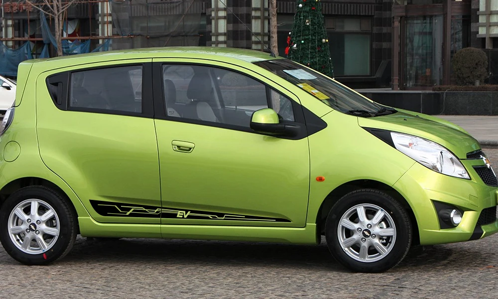 2 шт. для Chevrolet Spark автомобильные боковые наклейки на дверь авто Спортивная графика виниловая пленка наклейки автомобильный Стайлинг автомобильные принадлежности для тюнинга