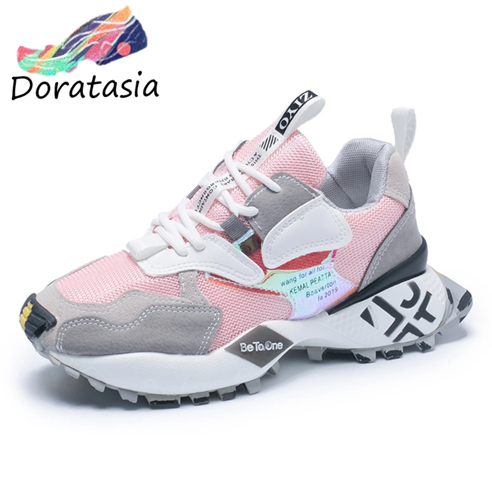Женские кроссовки на платформе DORATASIA розовые плоской подошве разные цвета осень
