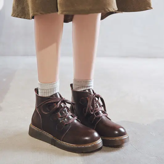 Ботинки женские из натуральной кожи на платформе | Обувь