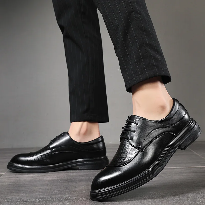 

2020 New Formal Shoes Mens Flats Shoes Casual British Style Business Men Oxfords Party Wedding Dress Shoes ForZH100418