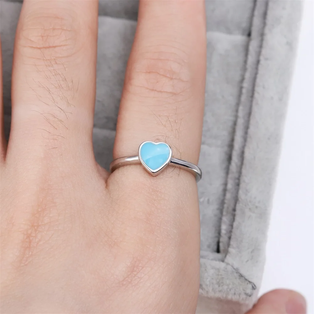 

Sell well in Europe and America S925 silver fashion wedding ring zircon sky blue heart crystal luxury jewelry women's gift