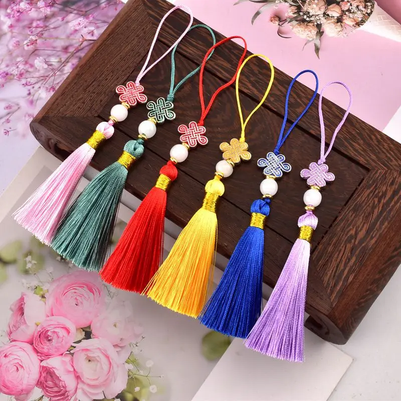 

2022 Chinese New Year Decoration 15cm Knot Tassel Phone Case Pendant Chinese Style Clothing Element Accessories