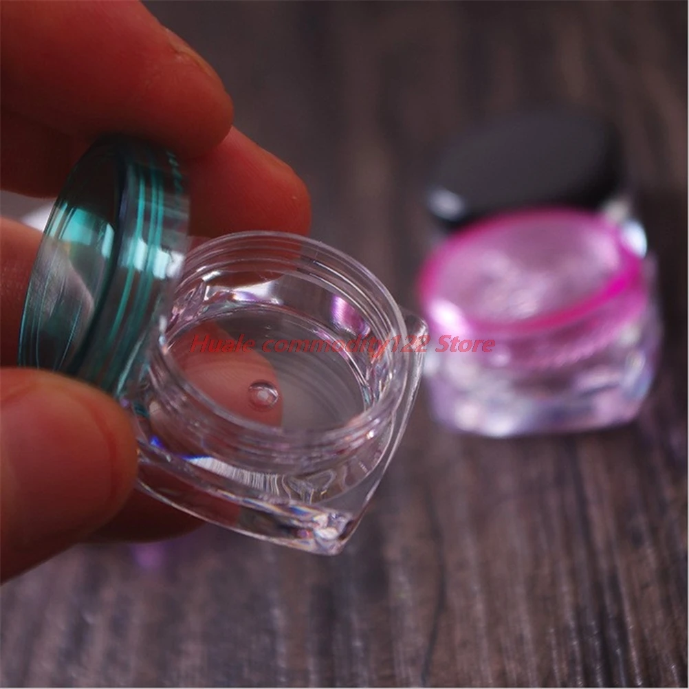 

New One Piece Portable Cosmetic Sample Containers 3/5g Plastic Cream Pot Jars