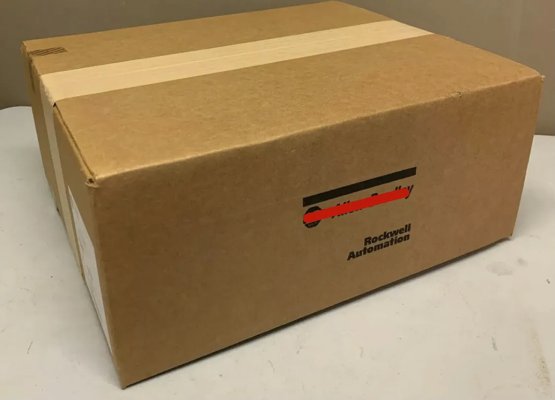 

Новый оригинальный сенсорный экран 2711P-K6M20A8 2711PK6M20A8