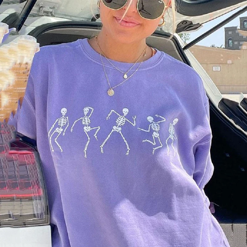 

Dancing Skull Crewneck Sweatshirt Women Vintage American Casual Streetwear Clothes for Teens Oversized Hoodies Autumn Purple Top