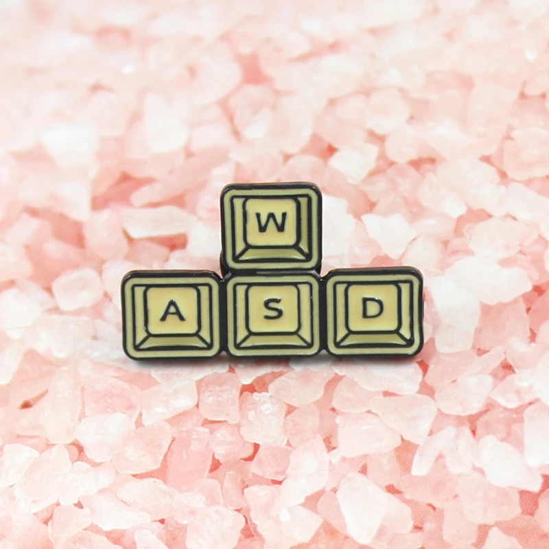 Игровая клавиатура WASD эмалированная брошь на лацкан компьютерная игровая