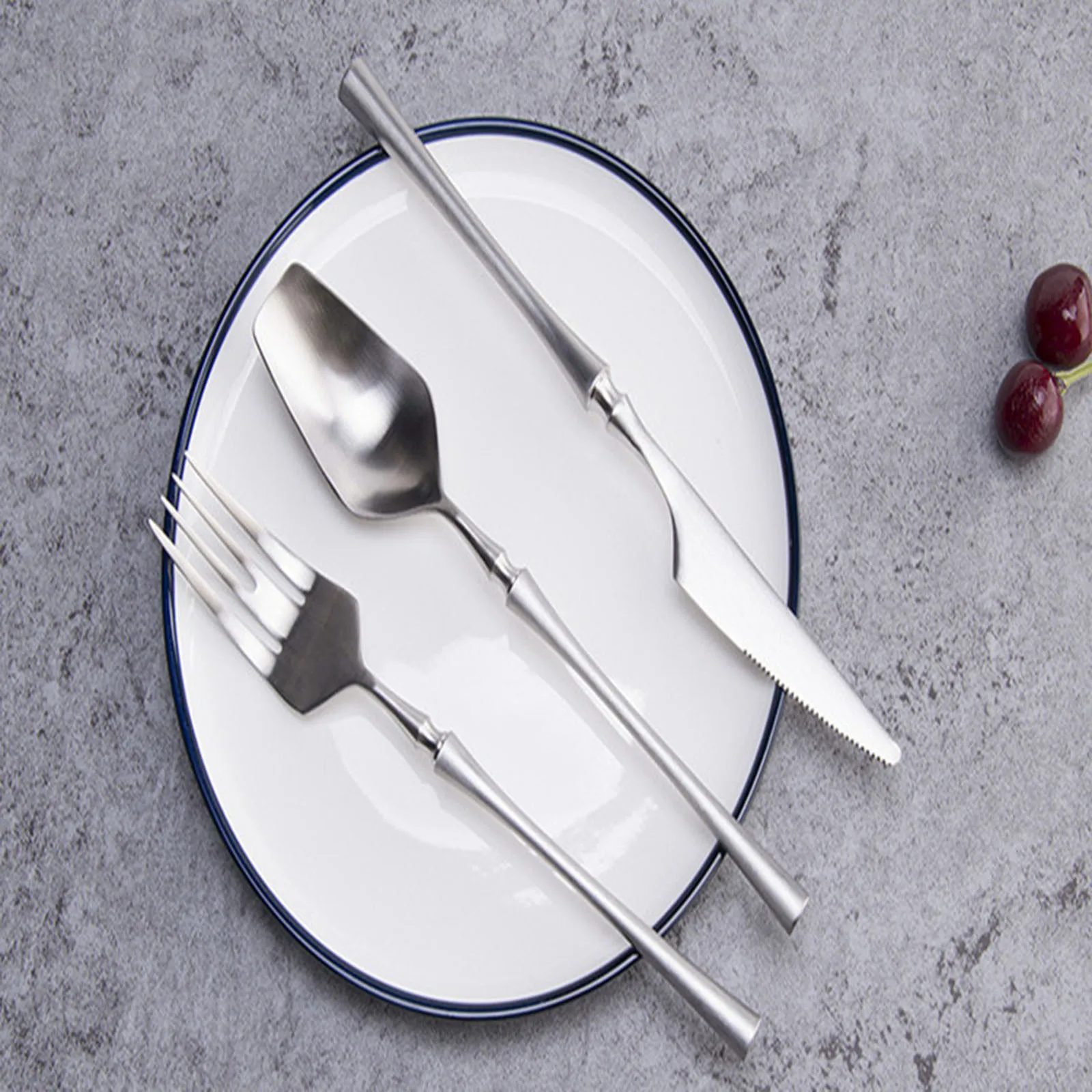 

Glossy Silver Handle 304 stainless steel Western tableware Steak knife and fork spoon Safe Dinnerware Kitchen Dinner Accessories