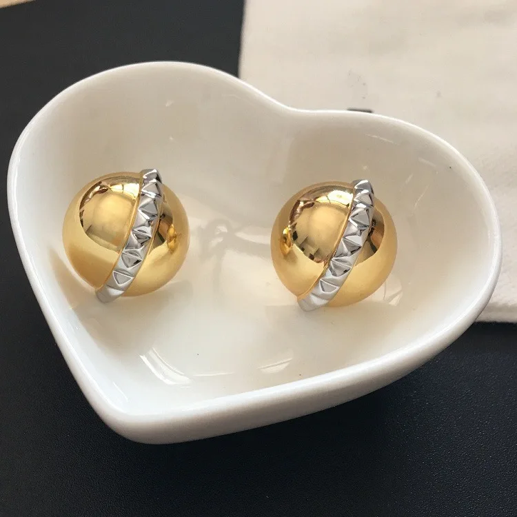 Новые золотые и Родиевые серебряные украшения маленькие серьги в форме пирамиды