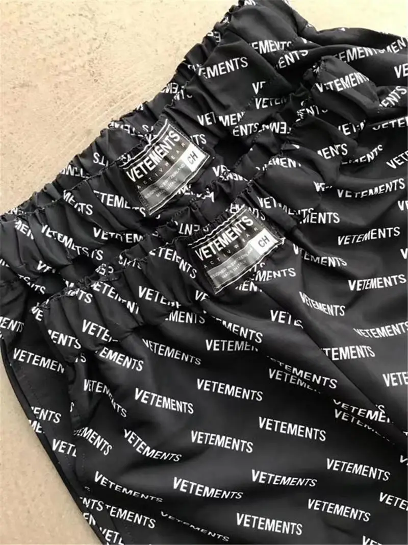 

Casual Vetements Pants Men Women 1:1 High Quality Full Printing Logo Vetements Straight Pants VTM Trousers Tag Label