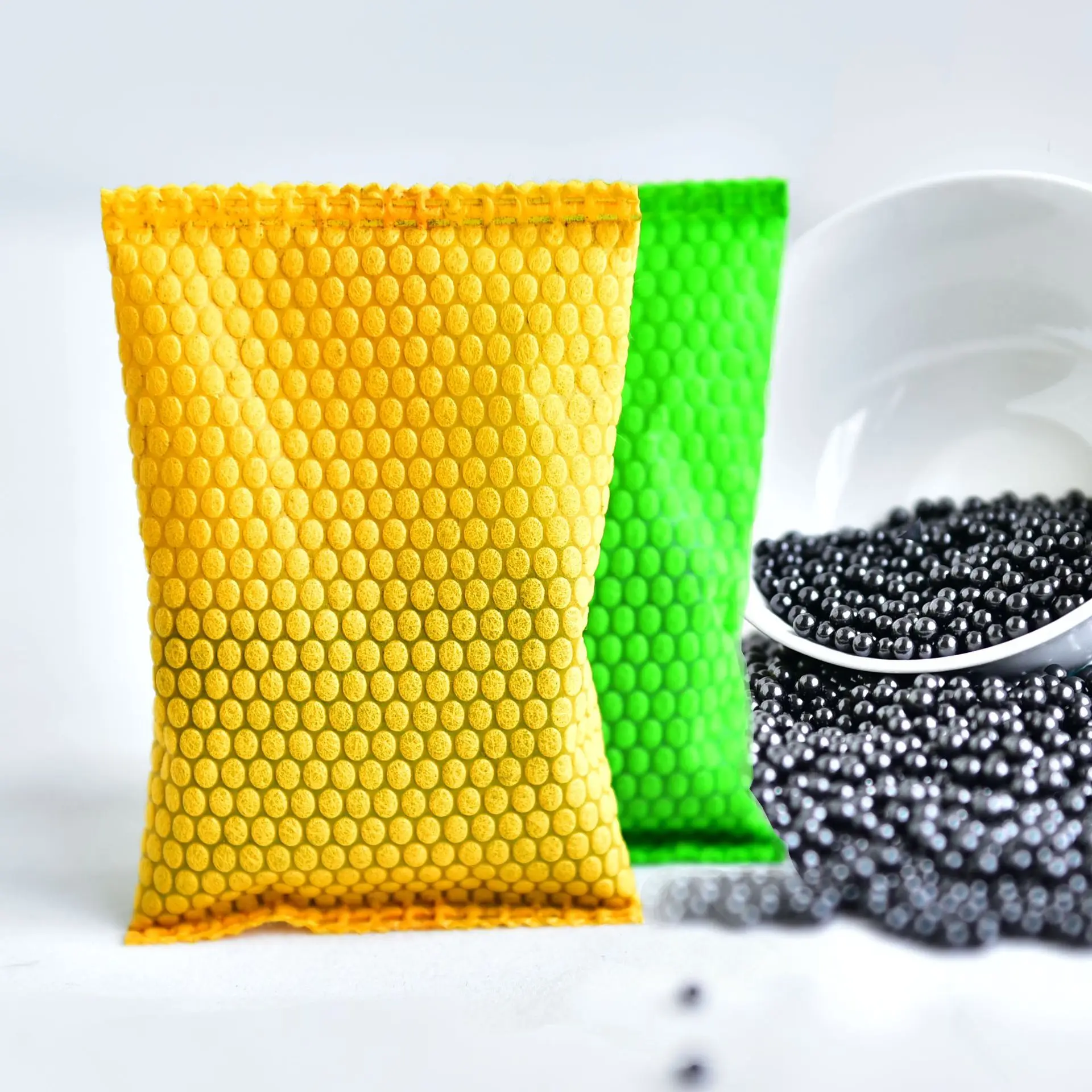 Упаковка из активированного угля с наноминеральными кристаллами 50 г посылка