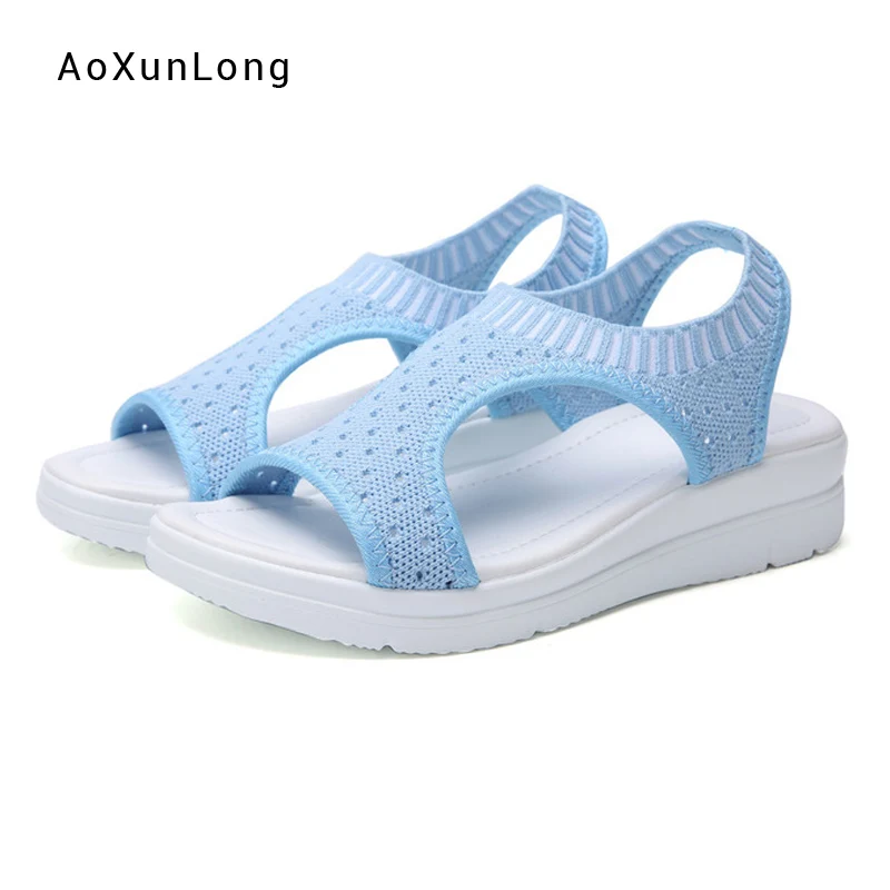 Sky Blue Женские босоножки; Новинка года; женские шлепанцы; сезон лето; удобная обувь на танкетке; тапочки на плоской подошве; женские уличные сандалии без застежки на плоской подошве - Цвет: Sky Blue