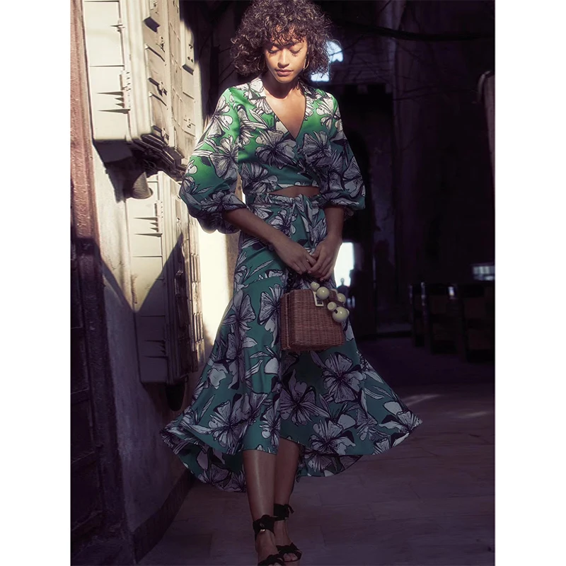 A * EXIS foreign trade original single high quality retro holiday wrap printed v-neck top + skirt seaside sexy | Женская одежда