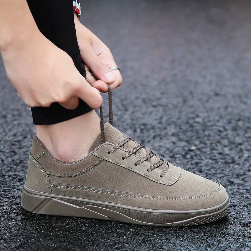 

Fashion Men Sneakers High Quality Trend Outdoor Men Shoes Light Comfortable Hot Sale Men's Casual Shoes Zapatos Hombre