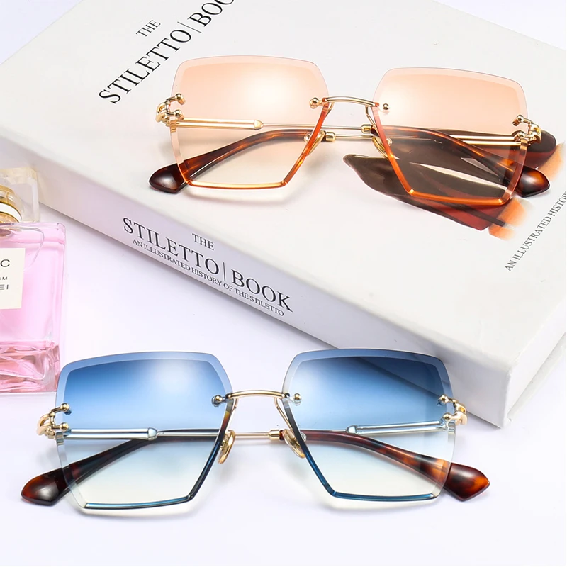 

Trendy Ladies Gradient Sunglasses Rimless Metal Glasses Ladies Travel Shopping Glasses Men Sports Driving Fishing Glasses UV400
