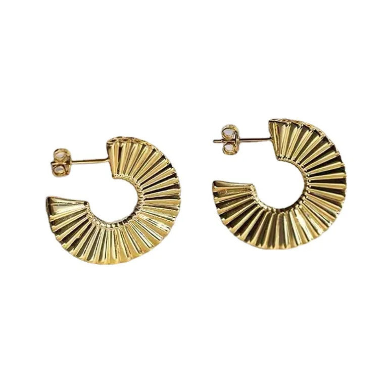 

European and American wind gold-plated fold fan earrings female ins wind trend simple earrings exaggerated big ear ring earrings