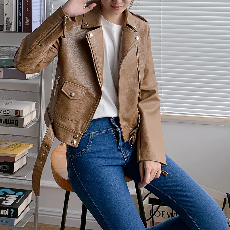 

Fitaylor New Spring Autumn Women Biker Jacket Slim Turn-down Collar Zipper Leather Jacket with Belt Fashion Lady Short Pu Jacket