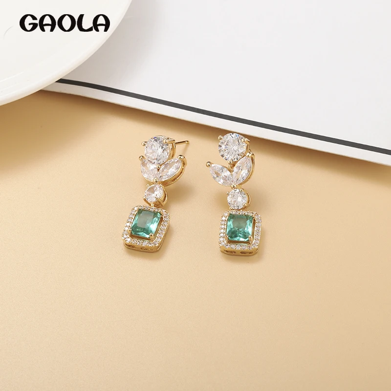 

GAOLA Advanced Sophisticated Short Earrings Drop Korean Earrings for Women Fashion Green Gem Mosaic GLE9457