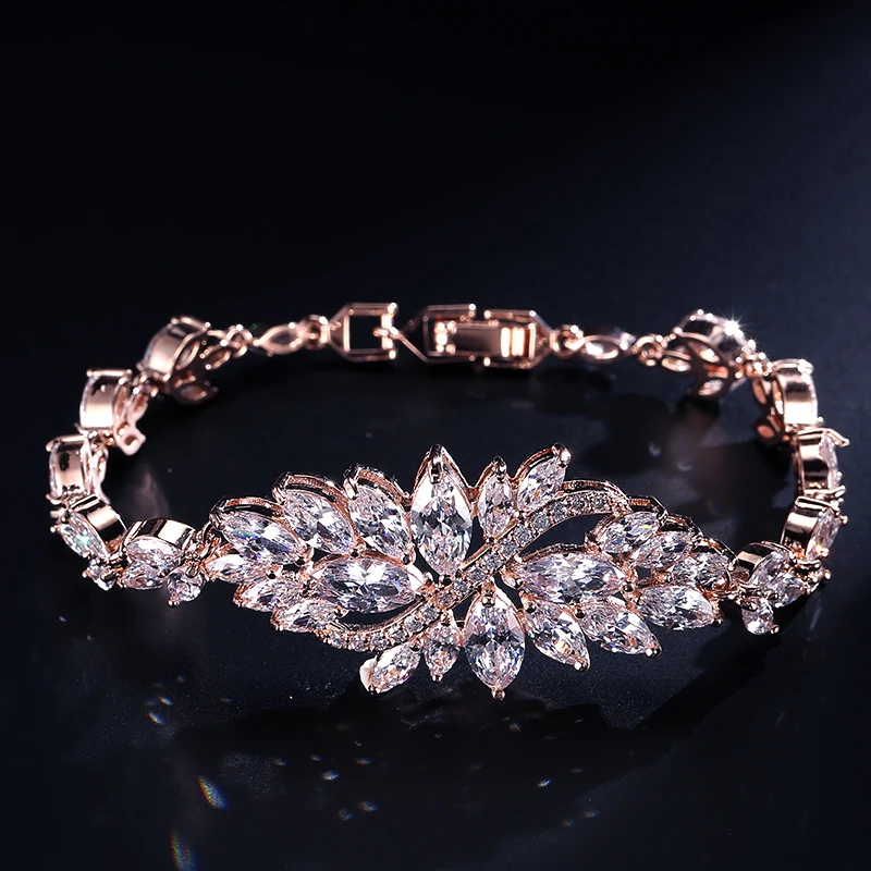 Женский браслет UILZ из белого золота с кубическим цирконием и цепочкой|Цепочки