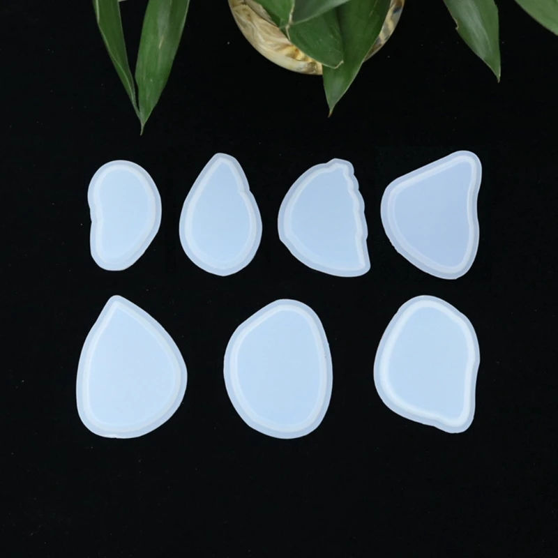 

7 Pcs Crystal Epoxy Resin Mold Hanging Tag Listed Pendant Mirror Silicone Mould 97QF
