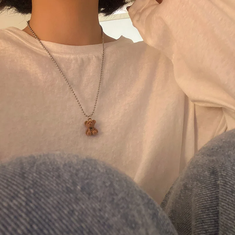 

New Ladies Fashion Charm Cartoon Plush Bear Sweater Chain Necklace Female Clavicle Chain Cute Wild Hip-hop Gift Best Wholesale