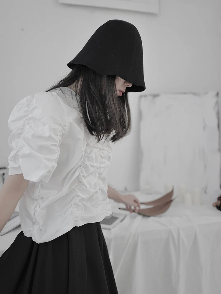 

Women Black Brief Pleated Temperament Big Size T-shirt Round Neck Half Sleeve Fashion Tide Spring Summer 2020 T442