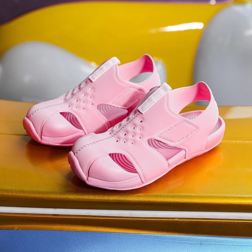 Сандалии для мальчиков и девочек мягкие Нескользящие акваспорта уличная пляжная