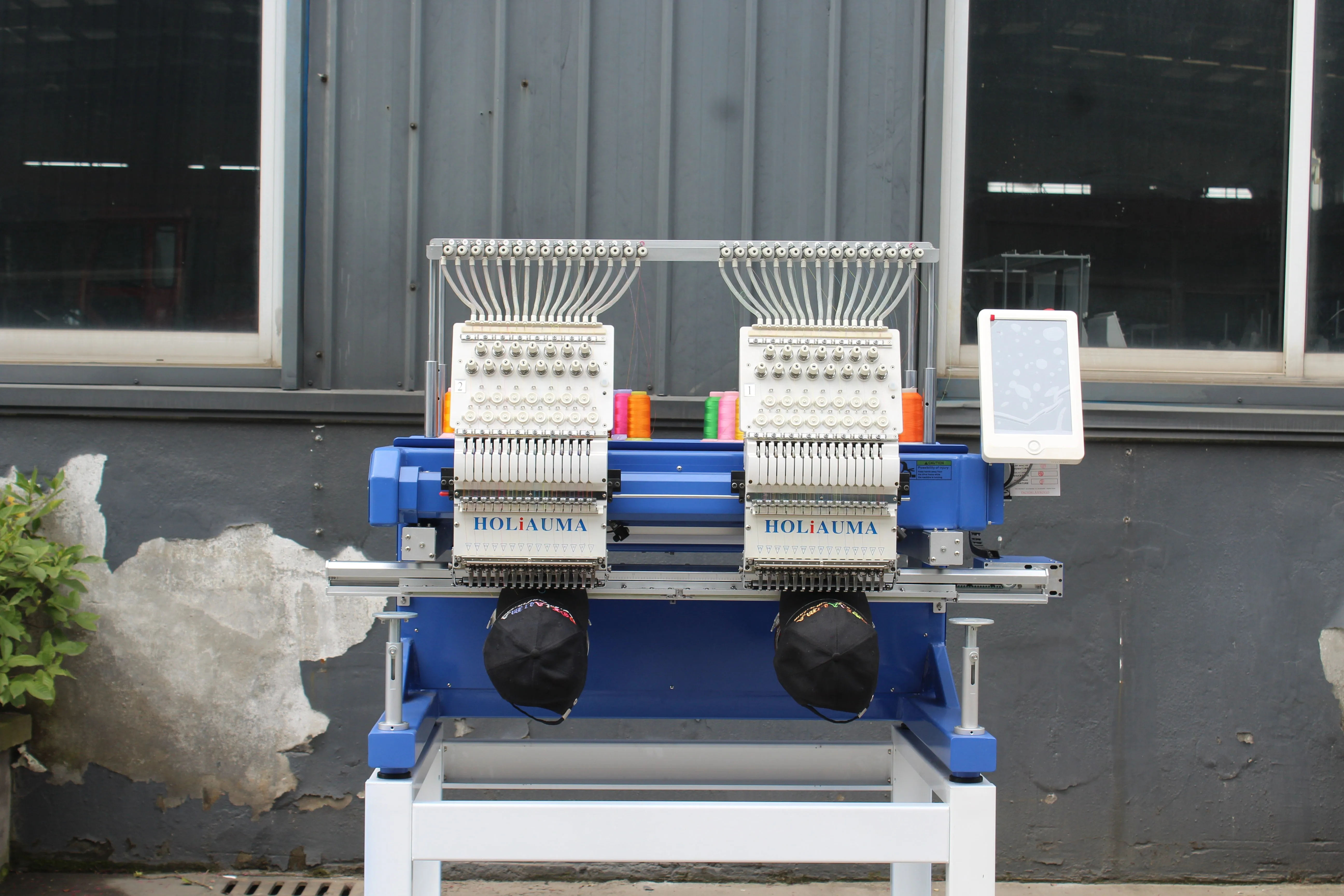 Китай завод для нового типа с 10 &quotсенсорным экраном 2 головы вышивка машина