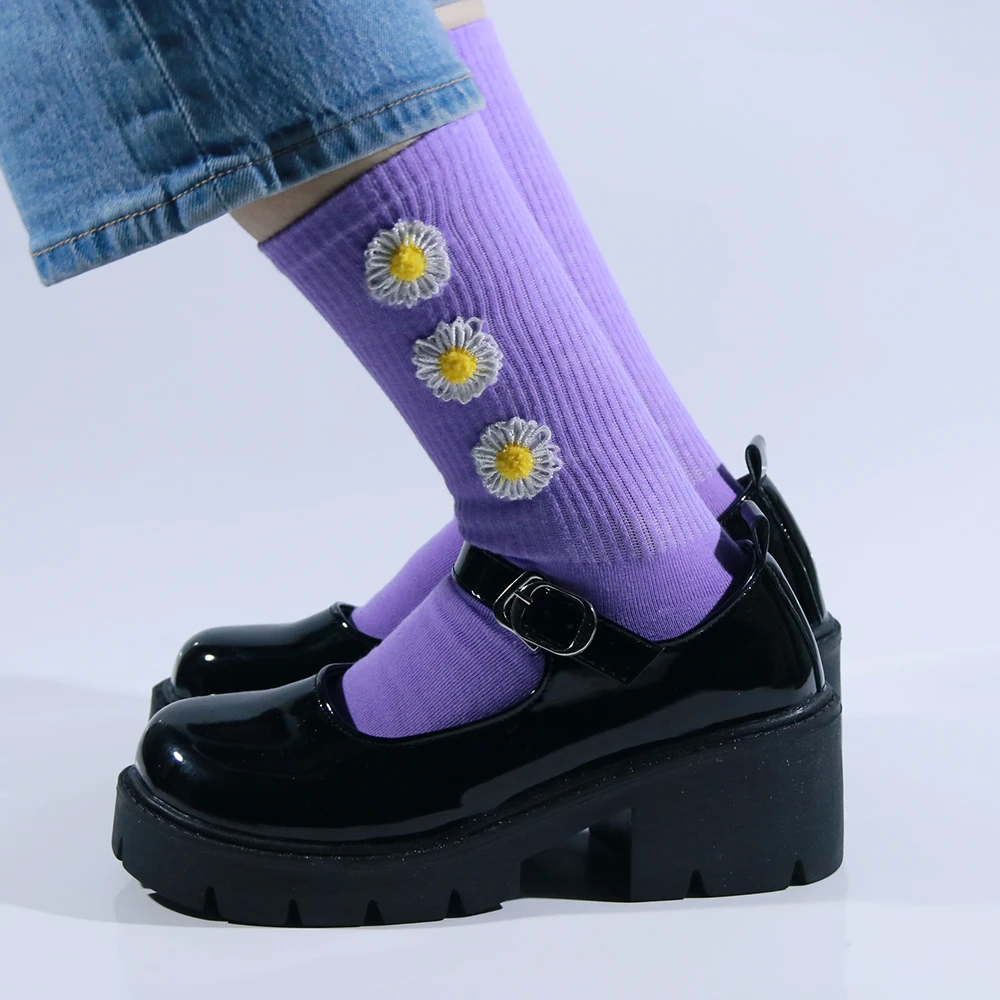 

Women Cartoon Combed Cotton Flowers Socks Japanese Multicolor Colorful Socks Print Art Cute Middle Tube Handmade Sock