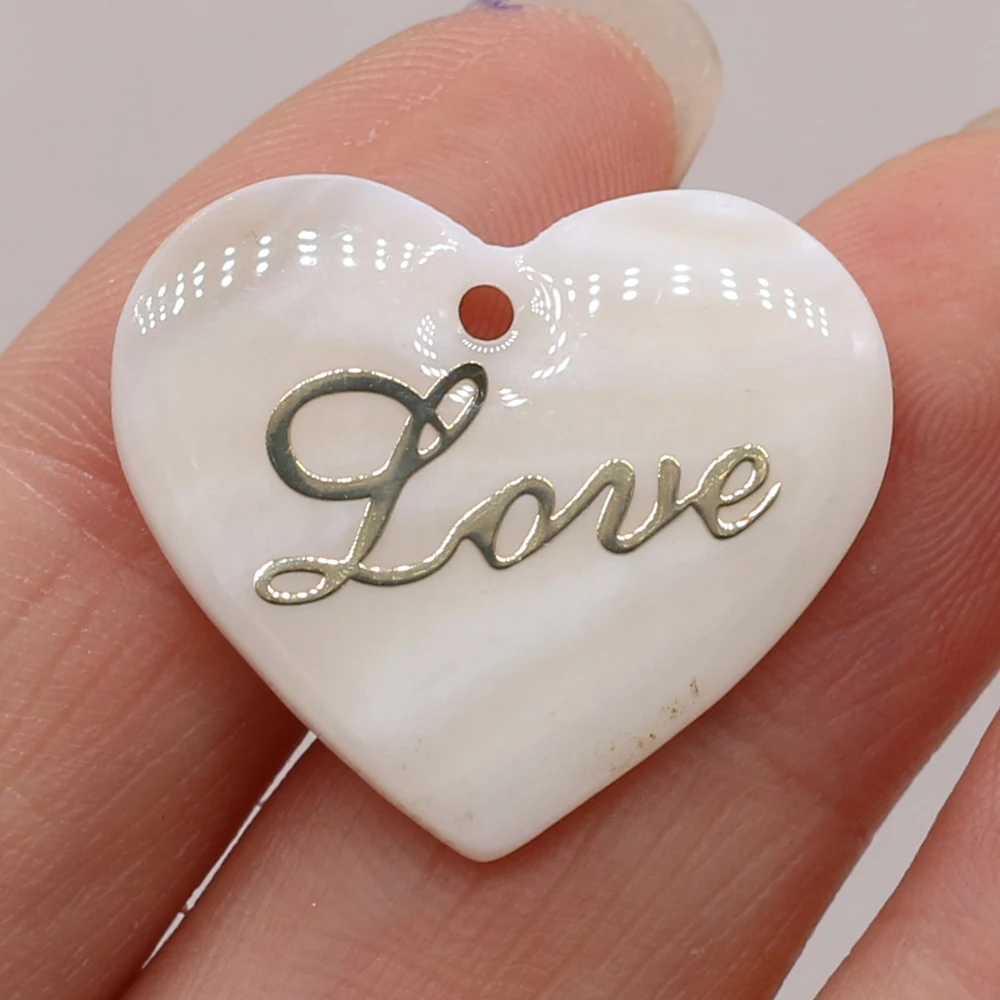 

Natural Shell Pendant Heart Shape White 20x25mm DIY for Jewelry Making End Beads Necklaces Accessories Gift for Women