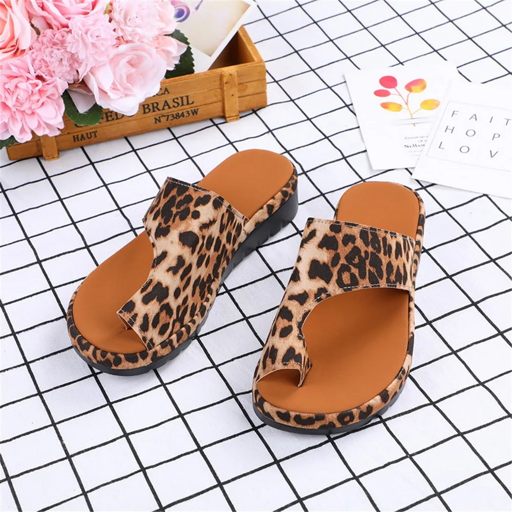 

Women PU Leather Shoes Comfy Platform Flat Sole Ladies Casual Soft Big Toe Foot Correction Sandal Orthopedic Bunion Corrector