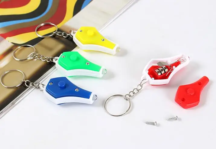 4 Цвета модный брелок для ключей кольцо Мини Вспышка светильник s дешевая