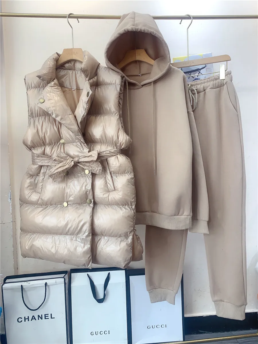 Женский двухбортный жилет ALPHALMODA блестящий стеганый с капюшоном на флисе