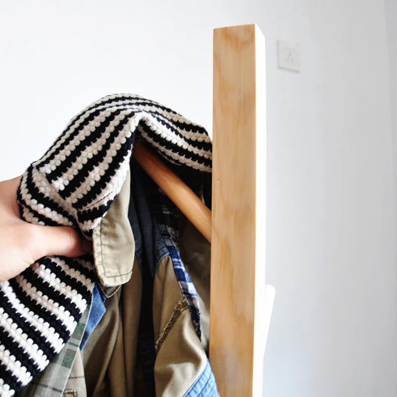 Современная напольная вешалка для пальто из массива дерева в спальню подвесная