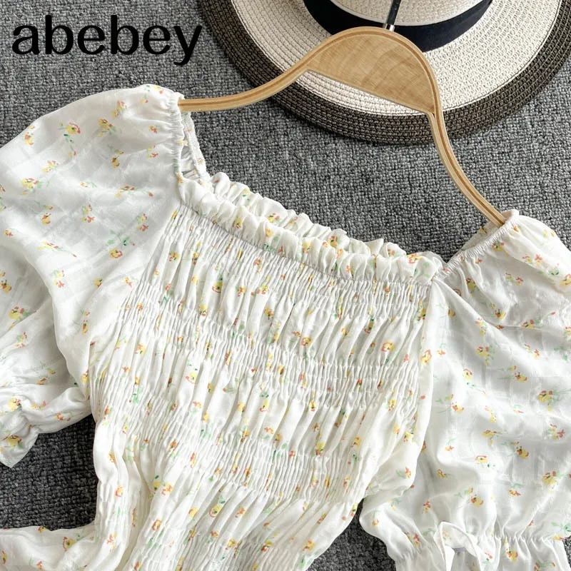 

Women Elegant Floral Printed Blouse Spring Retro Square Collar Puff Sleeve Slim Tops 2021 Chic Ruched Streetwear Short Blouse