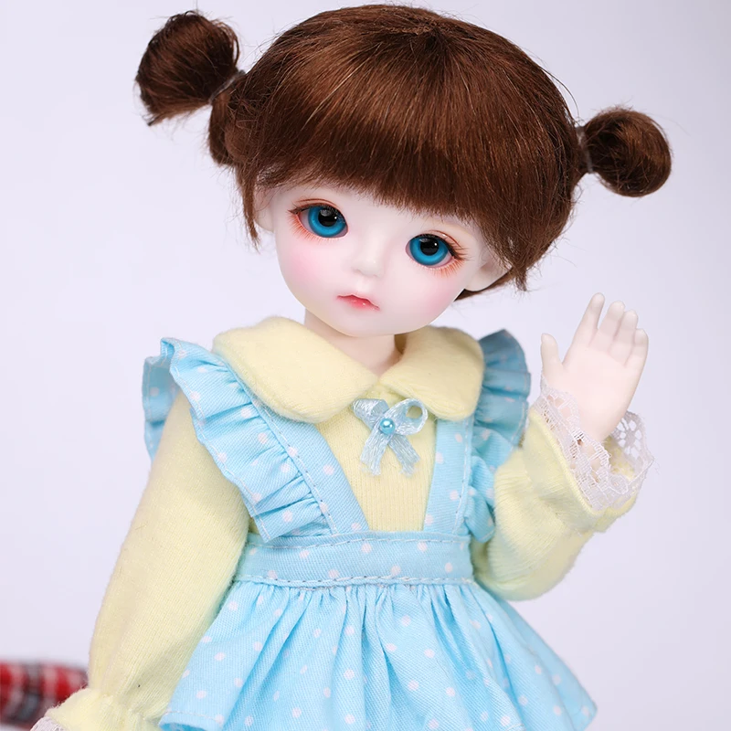 Бесплатная доставка 1/6 BJD кукла BJD/SD модная милая из смолы с макияжем для маленькой