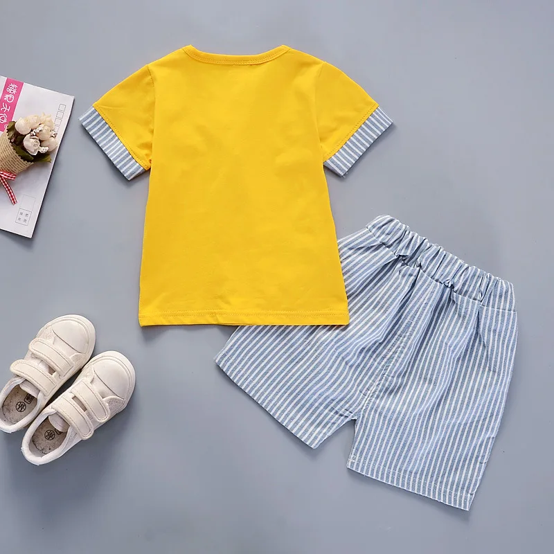 Летняя одежда для маленьких мальчиков корейские хлопковые футболки с короткими