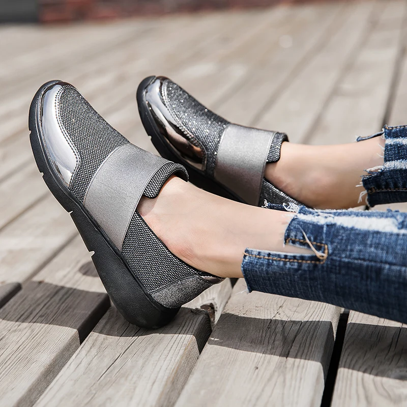 Women Flat Shoes Ladies Black Shoes Women 2020 winter Fashion mesh Mother Shoes slip on Casual Oxfords Moccasins Sneakers