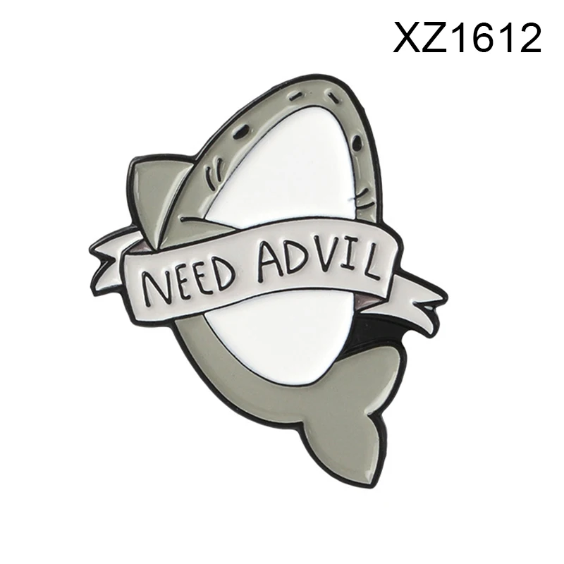 Милые серые Броши помогите мне очень усталости в виде пасти акулы-образный с