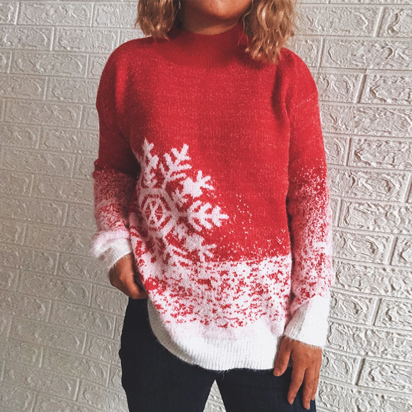 

Свитер женский осенне-зимний трикотажный с длинным рукавом