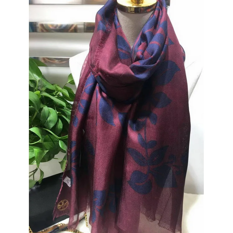 Км чистого шелка шелковые сари Пряжа Шарф темно-зеленый вентилятор листок на