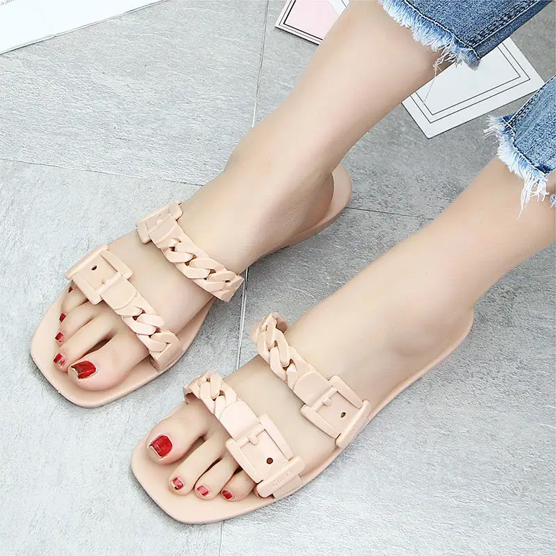 

2021 Summer New Women Chain SlippersSlippers Ladies Summer Fashion Sandals and Slippers Flat Square Head Chain Slippers