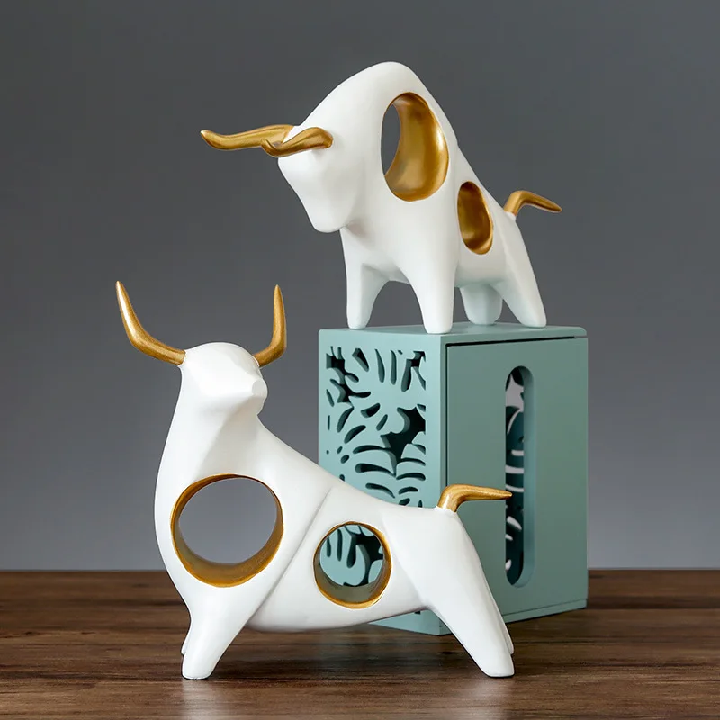 Taurus Figurine Sculpture Bull Statue Reisn Symbol of the year 2021 ox lucky figurine Animal Ox Home Decor | Дом и сад